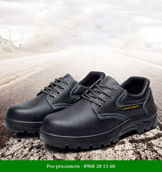 Top 3 mẫu giày bảo hộ đi công trình bền, giá cả phải chăng