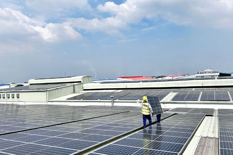 Điện năng lượng mặt trời áp mái là gì