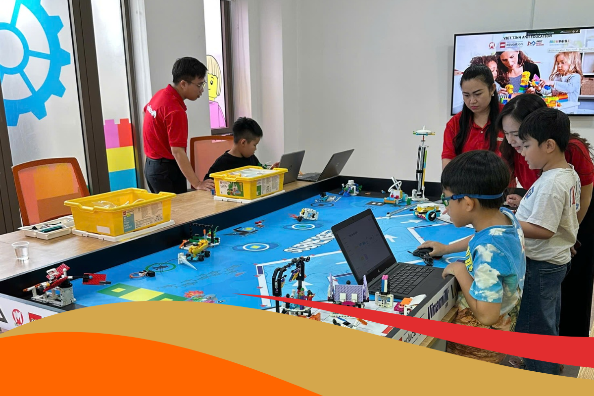 Tư duy sáng tạo từ Robotics: Nền tảng vững chắc cho trẻ em